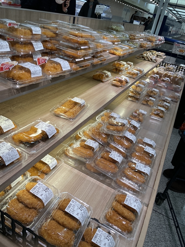 エイヴイの店内写真