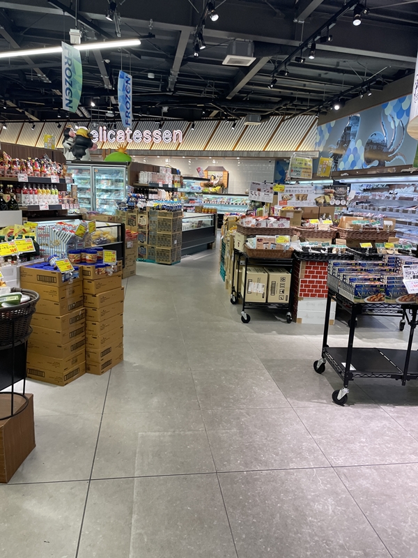 シェフカワカミの店内写真