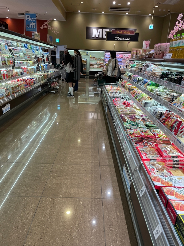 コープしがの店内写真