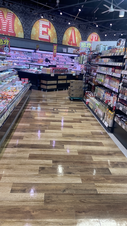 フードマーケットスマイルUSAの店内写真