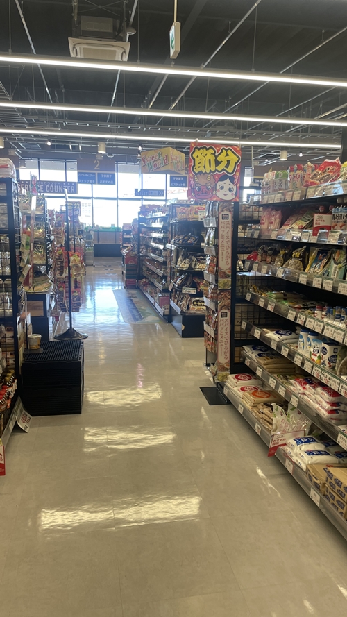 フードマーケットスマイルUSAの店内写真