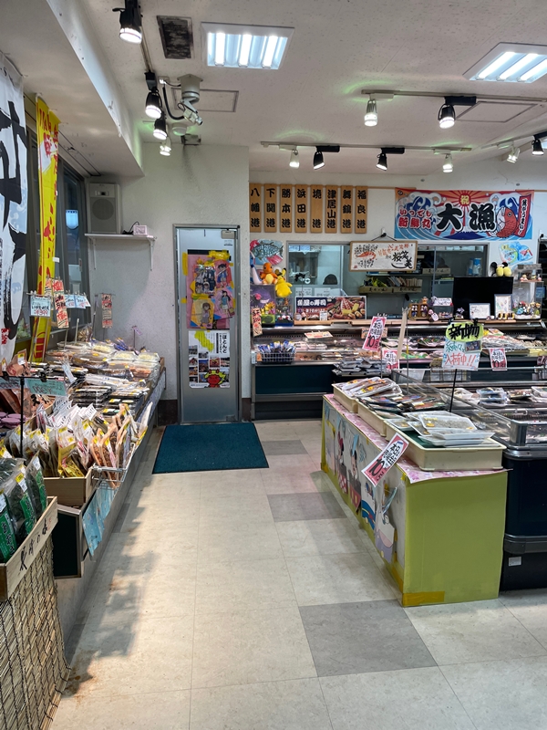 フードネットマートの店内写真