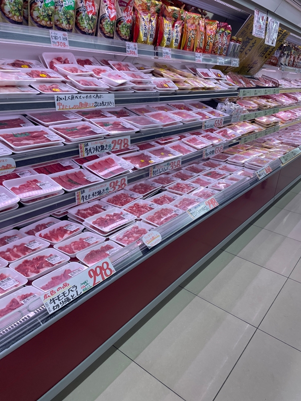 香川県にあるフレッシュショップトマトの店内写真