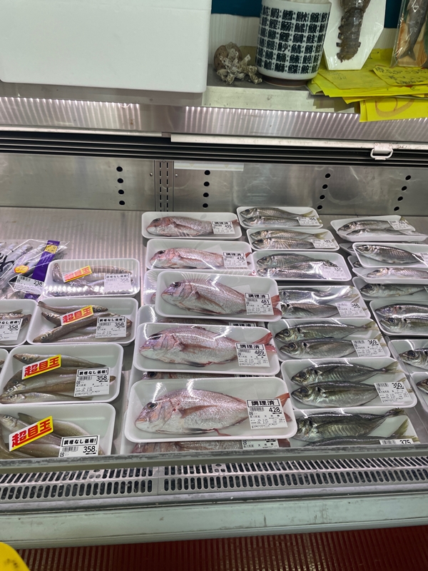 香川県にあるフレッシュショップトマトの店内写真