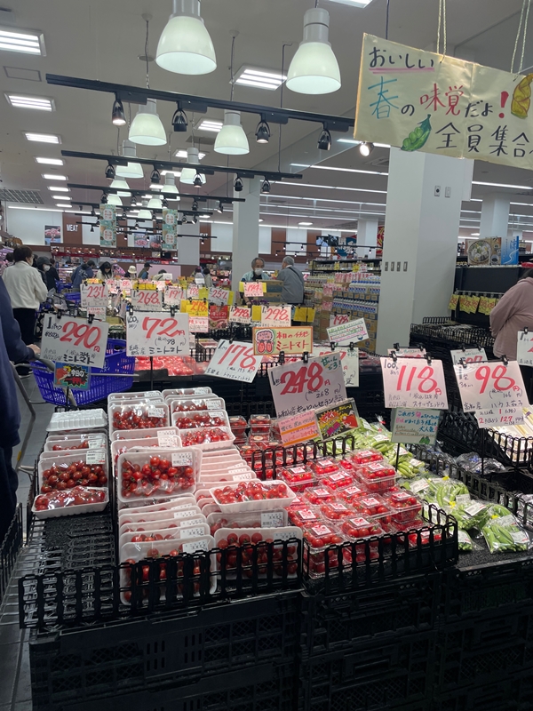 スーパーハズイの店内写真
