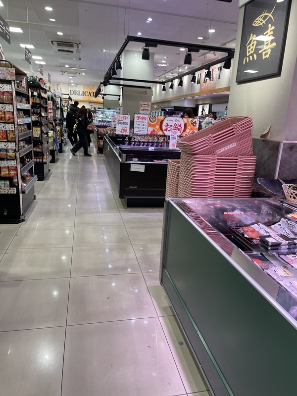 イセザキ市場の店内写真