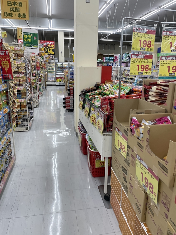 ジャパンの店内写真