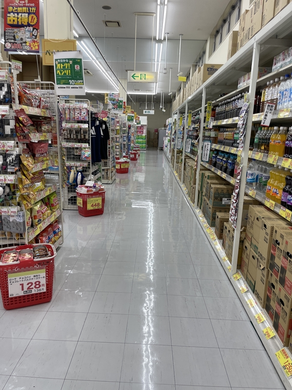 ジャパンの店内写真