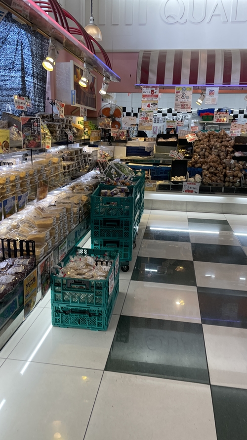 明治屋ジャンボ市の店内写真