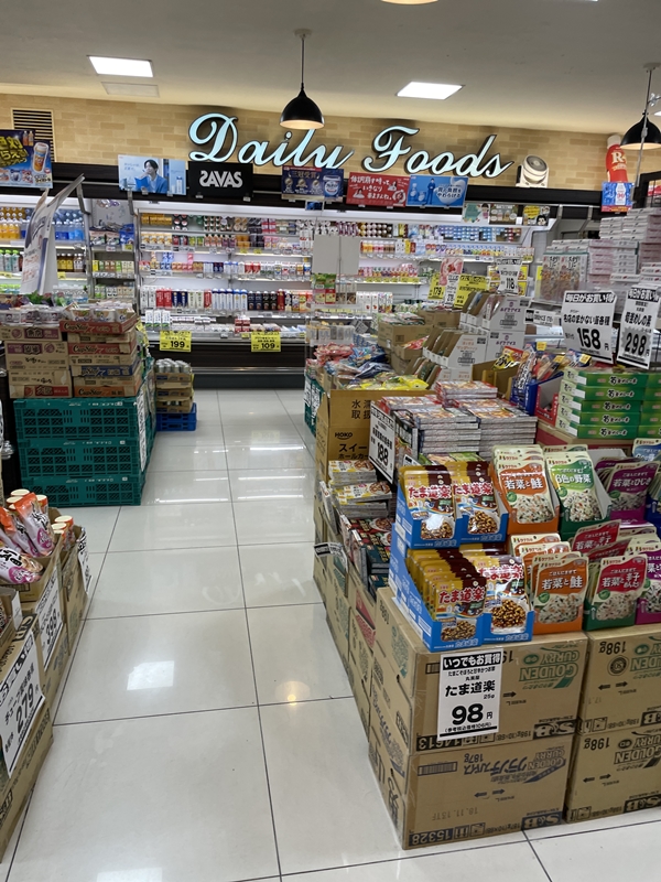 スーパーストアナカガワの店内写真