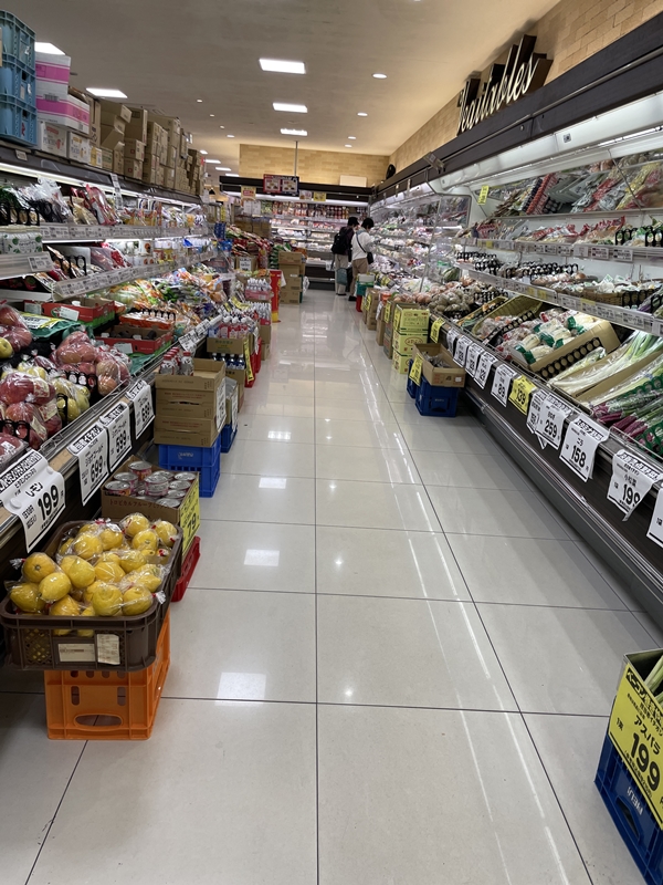 スーパーストアナカガワの店内写真