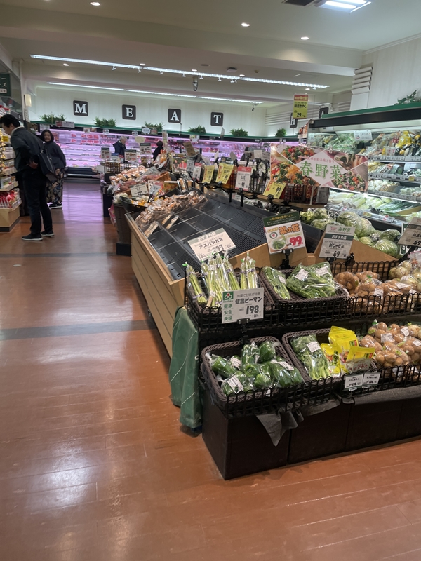 三徳の店内写真