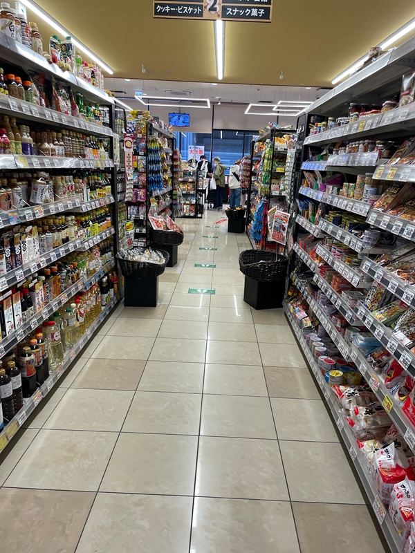 FOODS MARKET satakeの店内写真