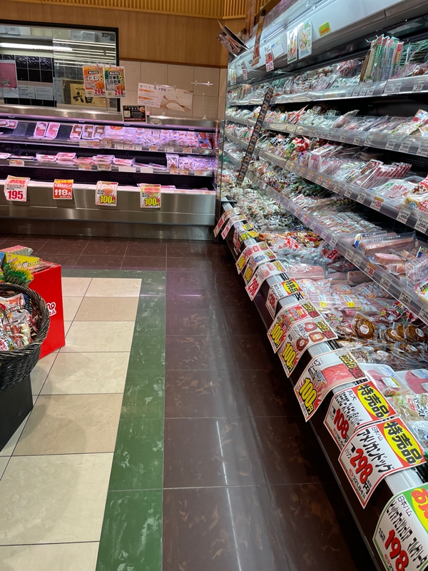 FOODS MARKET satakeの店内写真