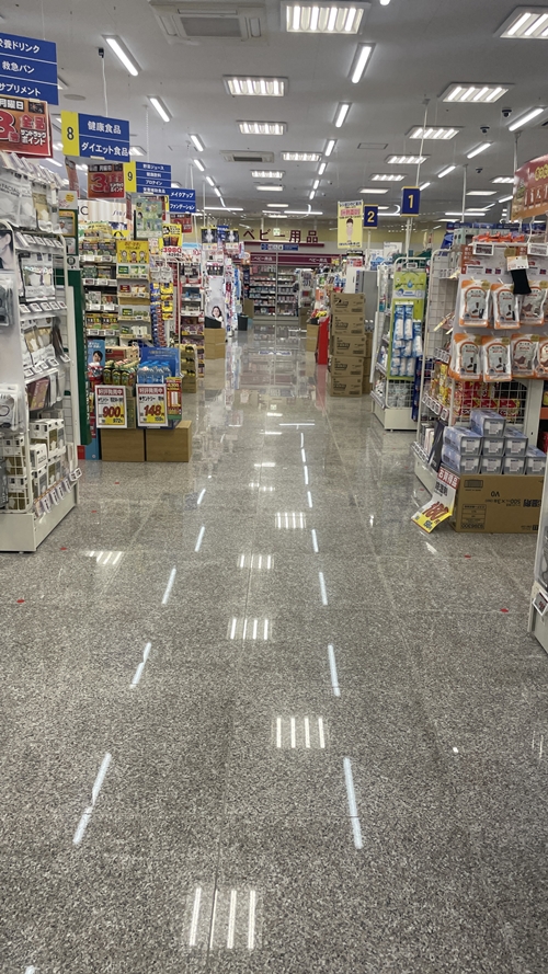 サンドラッグの店内写真