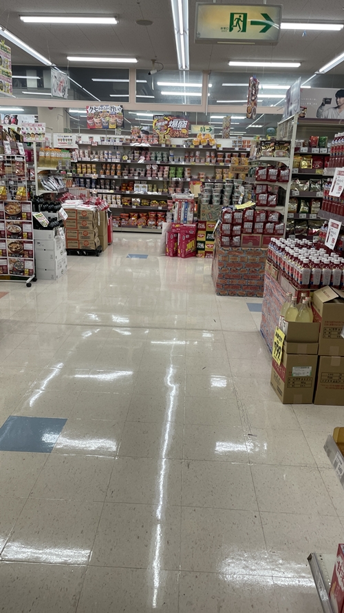 サンピットバリュー浮羽店の店内写真