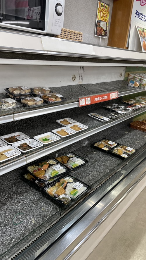 スーパー小松の店内写真