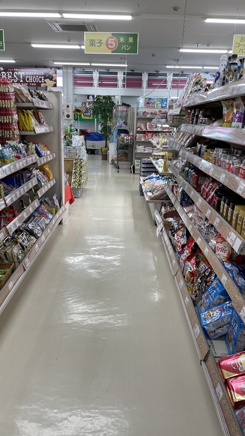 スーパー小松の店内写真