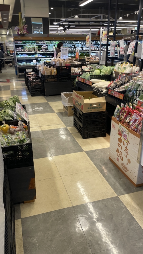 鶴屋フーディワンの店内写真