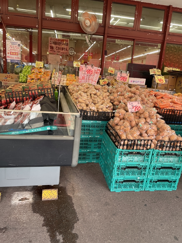 スーパー山田屋の店内写真