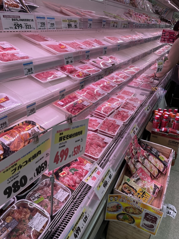 やまかの店内写真