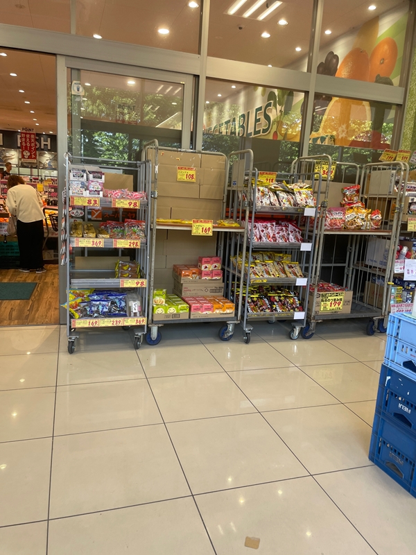 スーパーヤオヒコの店内写真